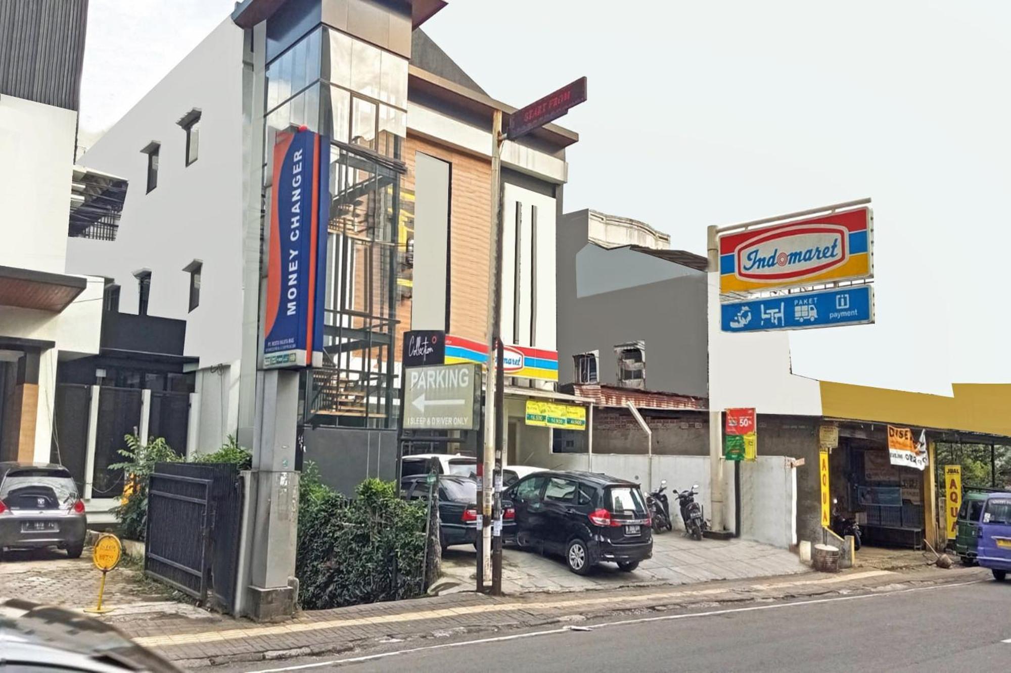 בנדונג Collection O Cihampelas Near Ciwalk Formerly I Sleep Hotel מראה חיצוני תמונה